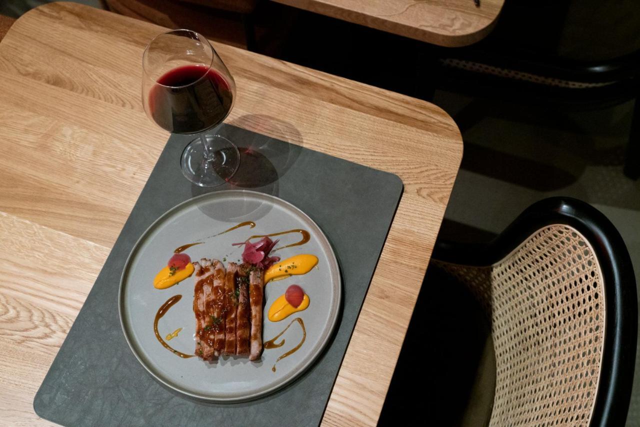 Bilder Boutique Hotel Bilbao Ngoại thất bức ảnh