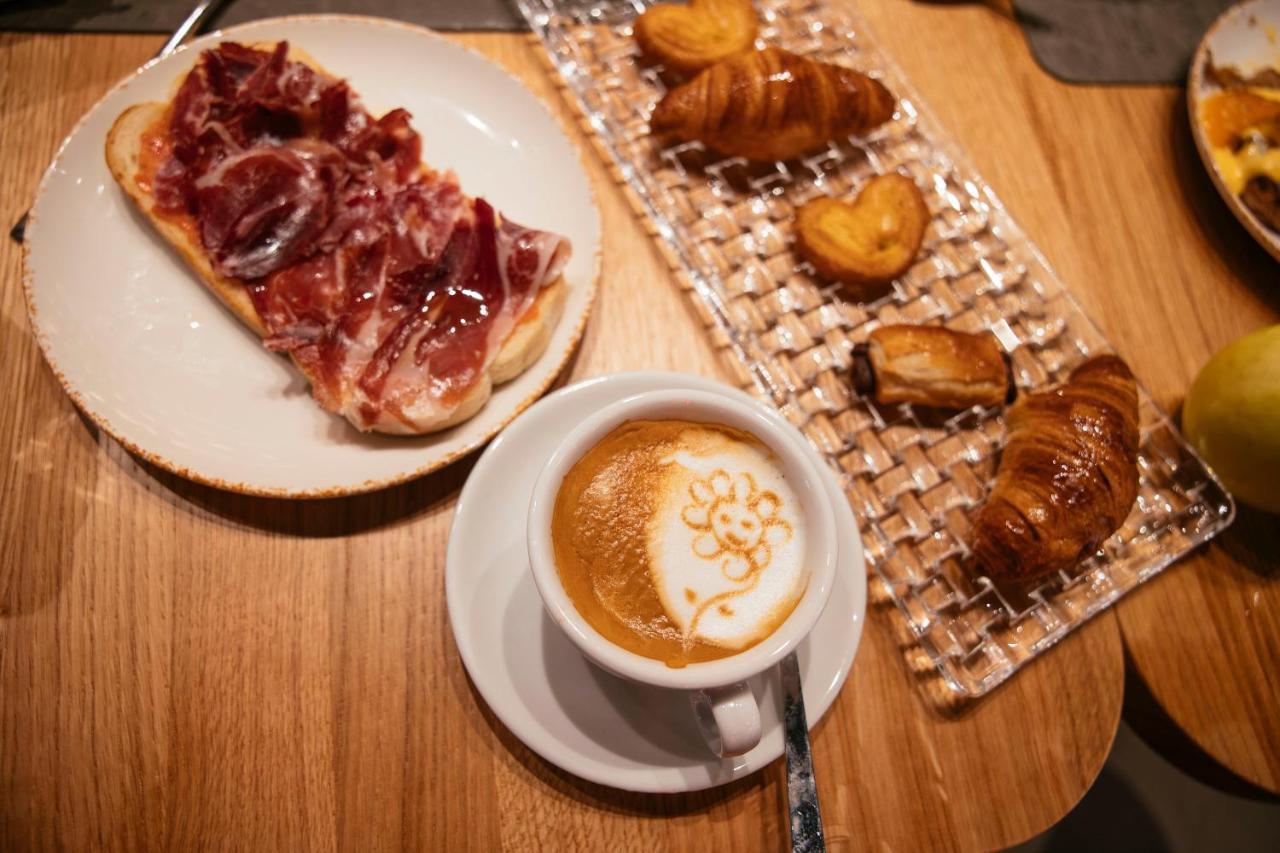 Bilder Boutique Hotel Bilbao Ngoại thất bức ảnh