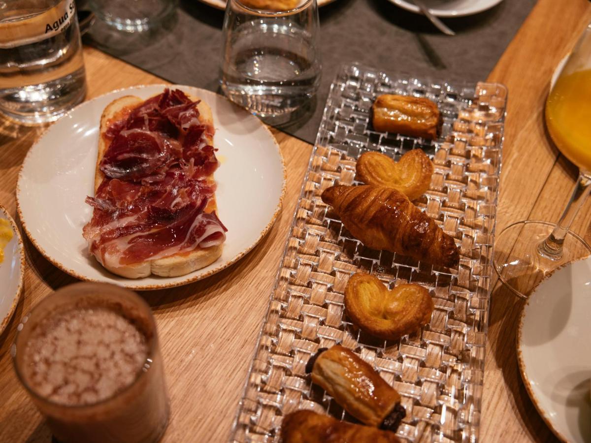 Bilder Boutique Hotel Bilbao Ngoại thất bức ảnh