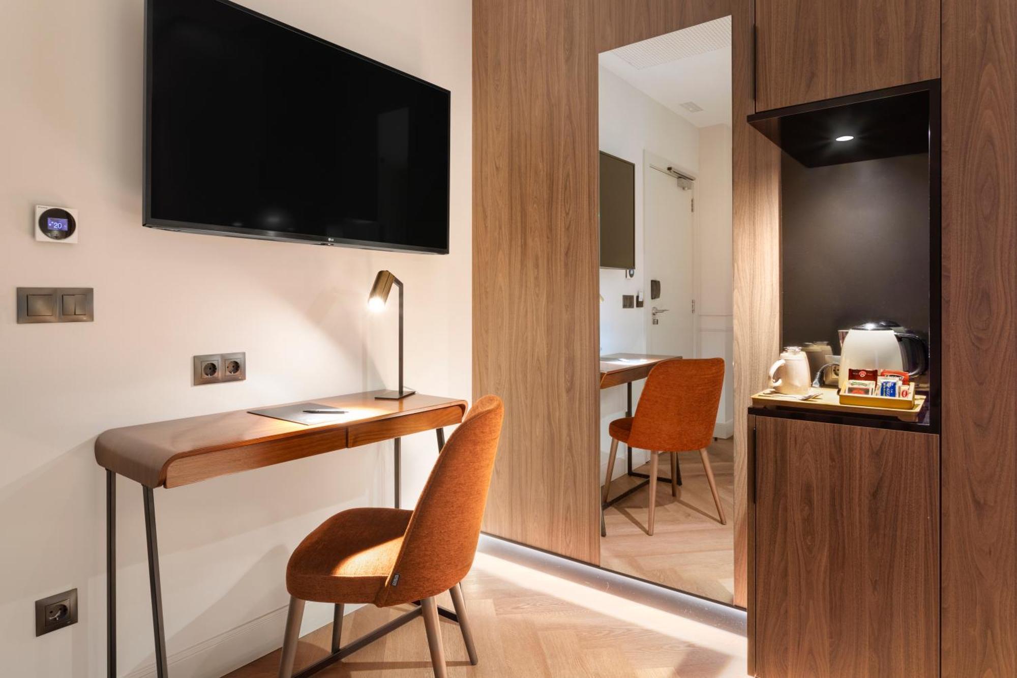 Bilder Boutique Hotel Bilbao Ngoại thất bức ảnh
