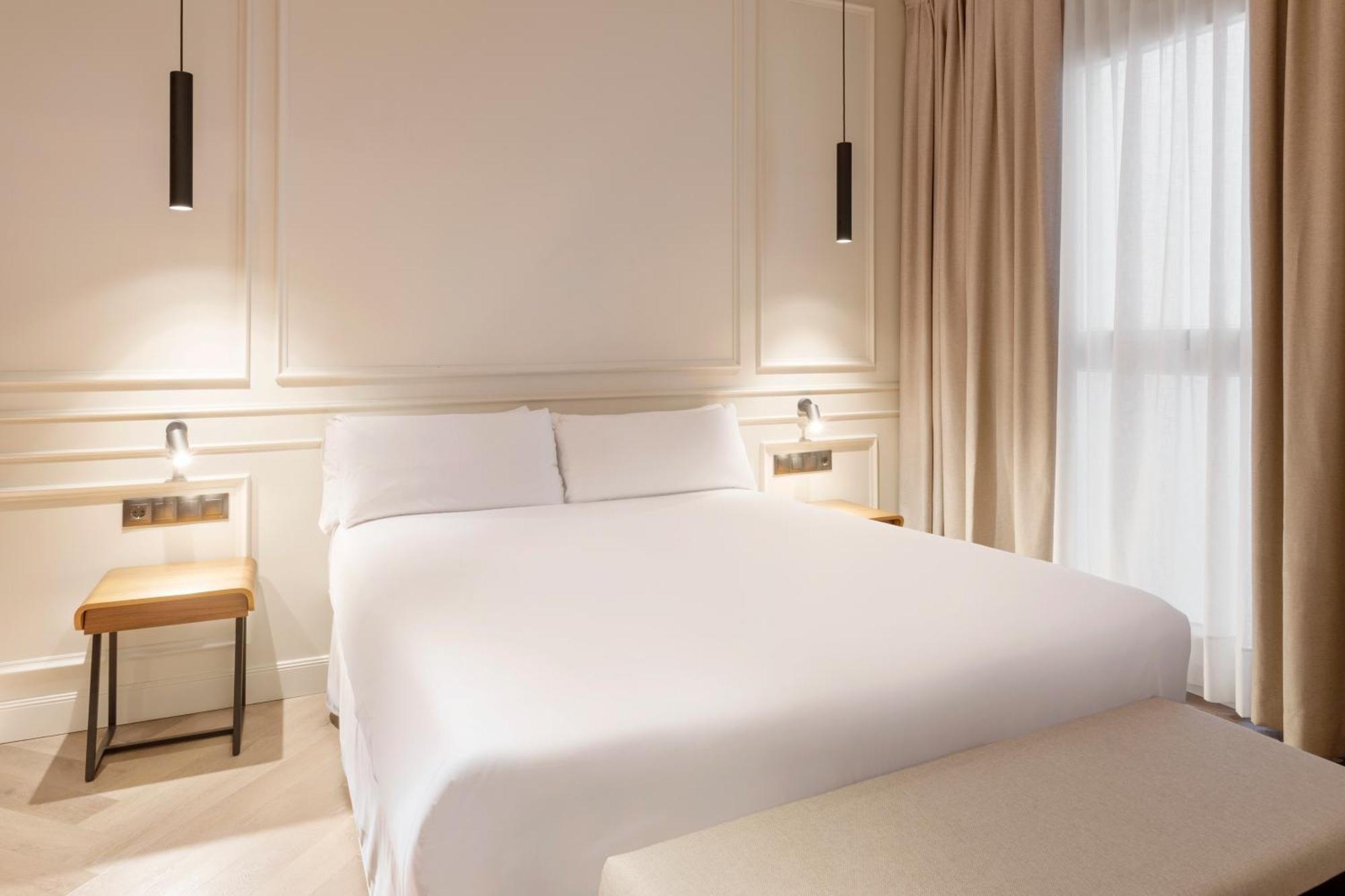 Bilder Boutique Hotel Bilbao Ngoại thất bức ảnh